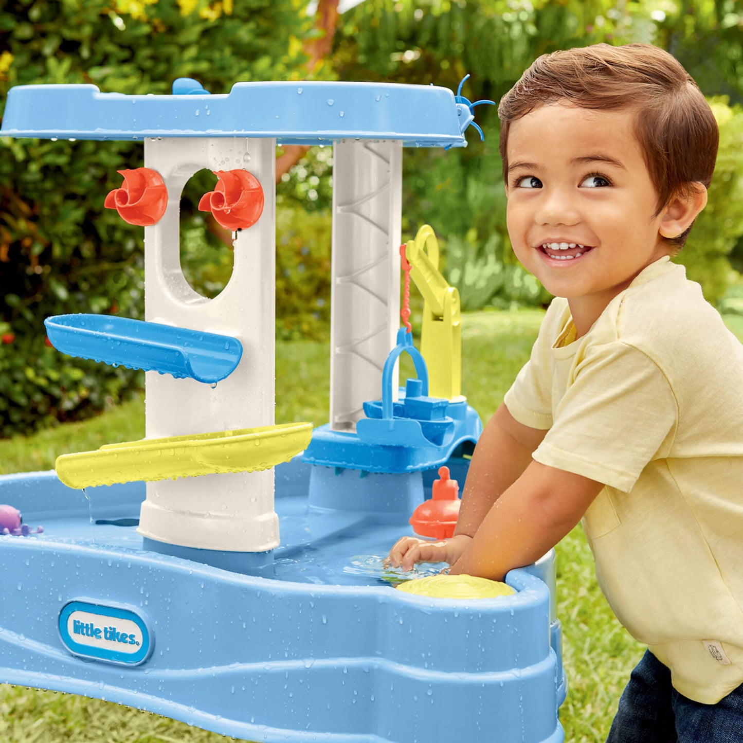 Adventure Falls Water Table™